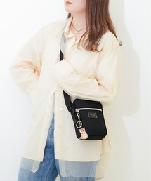 【PAUL & JOE ACCESSOIRES /ポール アンド ジョー アクセソワ 】 CASUAL・PLATE METAL チャーム付きミニショルダーバッグ