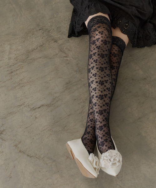 idem(イデム)の「flower lace knee-highs / レースソックス(ソックス/靴下・レディース・ブラック/アイボリー・FREE)」の13枚目の写真