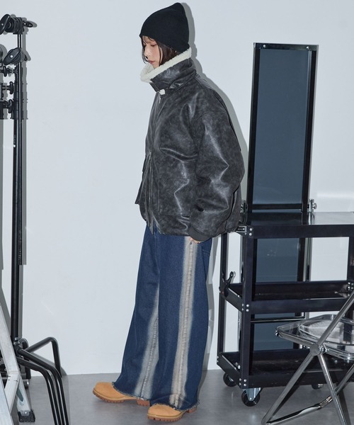 Anchor Smith（アンカー スミス）の「2WAYヴィンテージライクボアフライトブルゾン（ブルゾン・レディース・ブラウン/ブラック・L/M）」の9枚目の写真