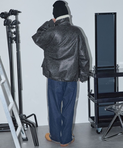 Anchor Smith（アンカー スミス）の「2WAYヴィンテージライクボアフライトブルゾン（ブルゾン・レディース・ブラウン/ブラック・L/M）」の11枚目の写真