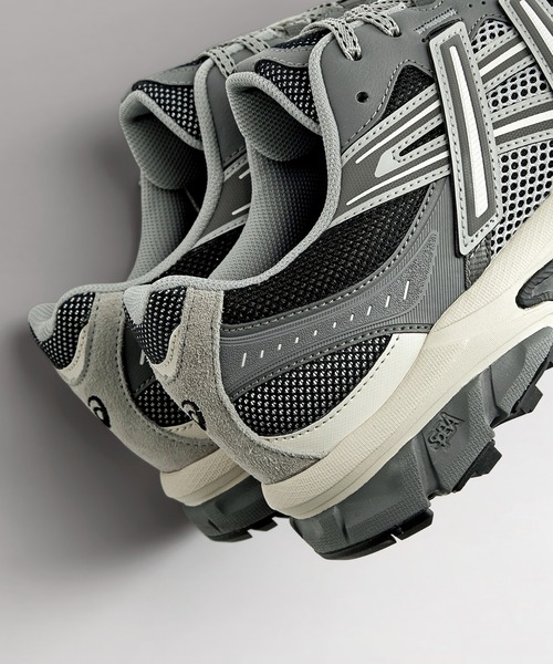 ASICS(アシックス)の「GEL-SONOMA TR62 / ゲルソノマ ティーアール62(スニーカー・メンズ・ブラック×グレー・28.5/24.5/28/25/27.5/23.5/26/25.5/24/29/27/26.5/23)」の13枚目の写真