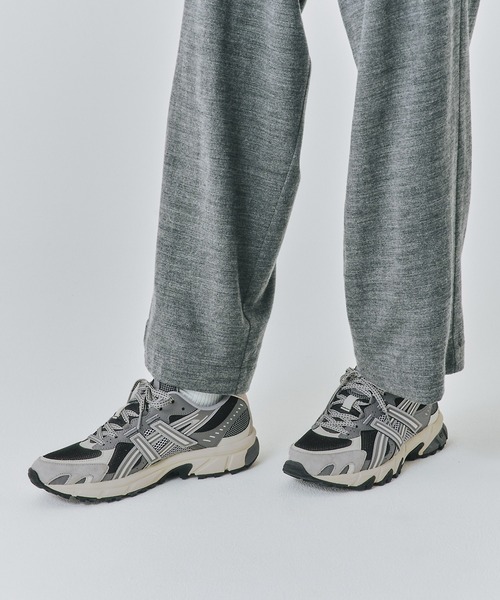 ASICS(アシックス)の「GEL-SONOMA TR62 / ゲルソノマ ティーアール62(スニーカー・メンズ・ブラック×グレー・28.5/24.5/28/25/27.5/23.5/26/25.5/24/29/27/26.5/23)」の17枚目の写真