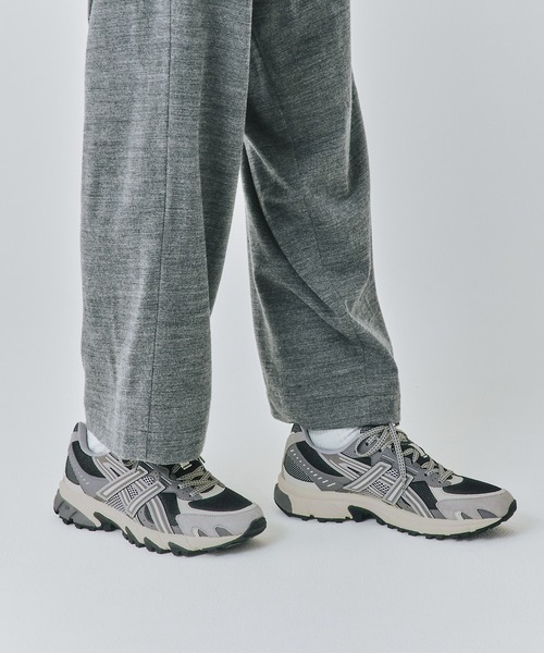 ASICS(アシックス)の「GEL-SONOMA TR62 / ゲルソノマ ティーアール62(スニーカー・メンズ・ブラック×グレー・28.5/24.5/28/25/27.5/23.5/26/25.5/24/29/27/26.5/23)」の19枚目の写真