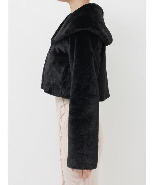 RESEXXY（リゼクシー）の「フラッフィービッグカラーブルゾン（ブルゾン・レディース・ピンク/ブラック/アイボリー・FREE）」の9枚目の写真