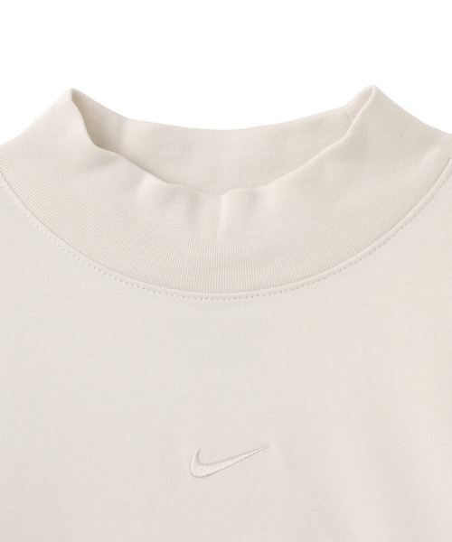 NIKE(ナイキ)の「NIKE AS W NSW NK CHLL KNT MOCK TEE / ナイキ ウィメンズ NSW CHLL KNT モック L/S Tシャツ 【SP】(Tシャツ/カットソー・レディース・ブラウン/ホワイト・L/M/S)」の13枚目の写真