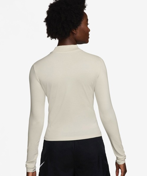 NIKE(ナイキ)の「NIKE AS W NSW NK CHLL KNT MOCK TEE / ナイキ ウィメンズ NSW CHLL KNT モック L/S Tシャツ 【SP】(Tシャツ/カットソー・レディース・ブラウン/ホワイト・L/M/S)」の4枚目の写真