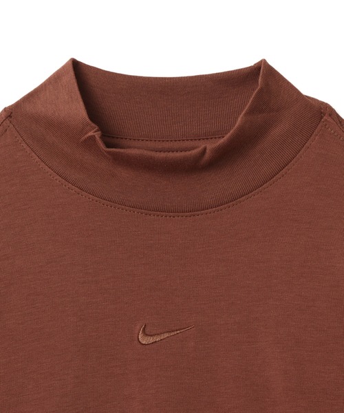NIKE(ナイキ)の「NIKE AS W NSW NK CHLL KNT MOCK TEE / ナイキ ウィメンズ NSW CHLL KNT モック L/S Tシャツ 【SP】(Tシャツ/カットソー・レディース・ブラウン/ホワイト・L/M/S)」の7枚目の写真