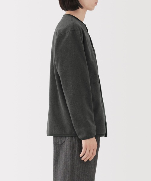 無印良品（ムジルシリョウヒン）の「紳士　素材に還るフリースカーディガン（カーディガン/ボレロ・メンズ・カーキ系/グレー/チャコールグレー/ブラック・S/M/L/XL）」の10枚目の写真