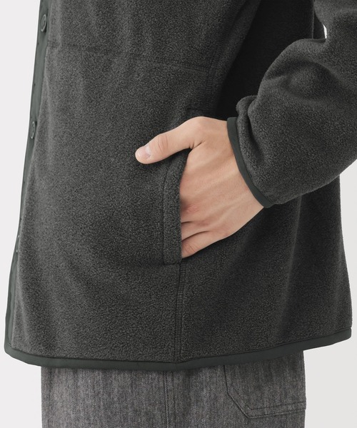 無印良品（ムジルシリョウヒン）の「紳士　素材に還るフリースカーディガン（カーディガン/ボレロ・メンズ・カーキ系/グレー/チャコールグレー/ブラック・S/M/L/XL）」の13枚目の写真