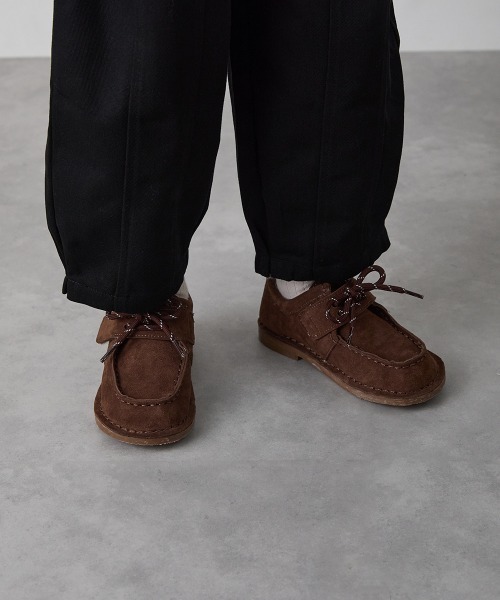 riziere（リジェール）の「選べる2種のシューレース付きモカシンブーツ（モカシン/デッキシューズ・キッズ・ベージュ/ブラウン・18/17/16/15 /22/21/20/19）」の7枚目の写真