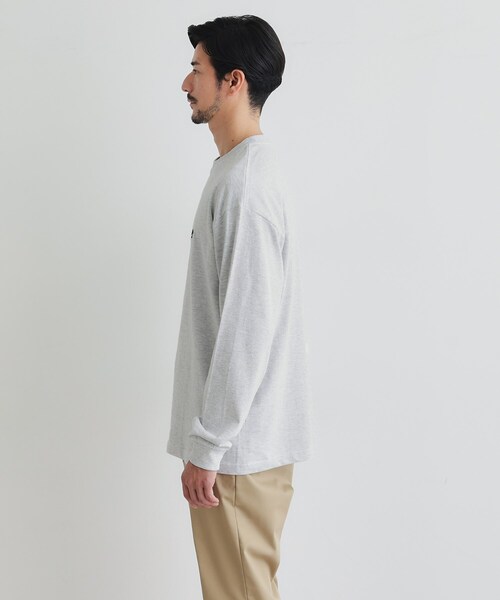 TAKEO KIKUCHI（タケオキクチ）の「【LIMITED】ワンポイント刺繍 長袖Tシャツ（Tシャツ/カットソー・メンズ・ブラック/ホワイト/ライトグレー・01/02/03/04）」の22枚目の写真