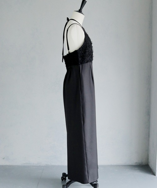 &g'aime(アンジェム)の「【&g'aime】ビスチェレイヤードワンピース Bustier Layered Dress(ワンピース・レディース・ブラック/アイボリー・FREE)」の3枚目の写真