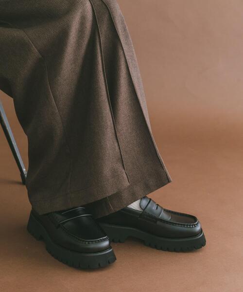 ITEMS URBANRESEARCH(アイテムズ アーバンリサーチ)の「スクエアローファー(ローファー・レディース・ブラウン/ブラック・SMALL/MEDIUM/LARGE)」の2枚目の写真