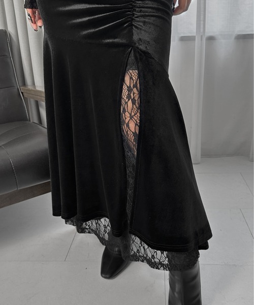 LVEU.（ラブユ.）の「【LVEU.】シャーリングベロアマーメイドスカート / ボトムス スカート ベロア スリット マーメイド スリット シャーリング フレア ブラック（スカート・レディース・ブラック・FREE）」の9枚目の写真