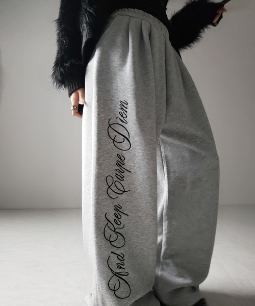 ☆ぐれたま☆@プロフお読み下さい！♥️総柄ロゴストレッチ スウェットパンツ 天国と地獄総柄スウェット – WEGO ONLINE STORE