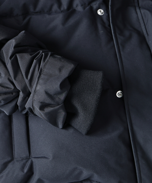 JOURNAL STANDARD（ジャーナルスタンダード）の「LASKAair / ラスカ エアー フード ダウン（ダウンジャケット/コート・メンズ・レンガ/サックスブルー/ブラック/グレー・LARGE/MEDIUM/SMALL）」の8枚目の写真