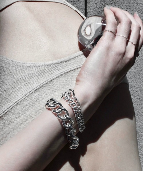 Soierie(ソワリー)の「ユーティリティ ブレスレット (3Set) / Utility bracelet (3P) /Unisex line(ブレスレット・レディース・シルバー・FREE)」の1枚目の写真