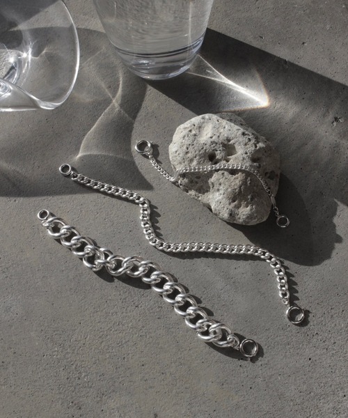 Soierie(ソワリー)の「ユーティリティ ブレスレット (3Set) / Utility bracelet (3P) /Unisex line(ブレスレット・レディース・シルバー・FREE)」の3枚目の写真