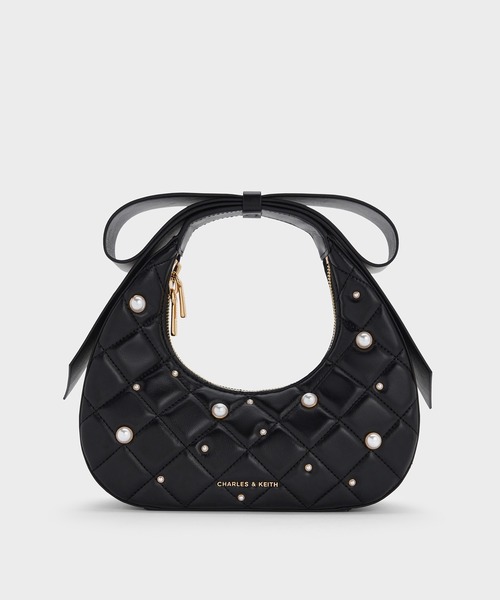 【新品未使用】 ジェイニー パールエンベリッシュドキルトショルダーバッグ CHARLES & KEITH｜Janie ジェイニー パールエンベリッシュドキルト