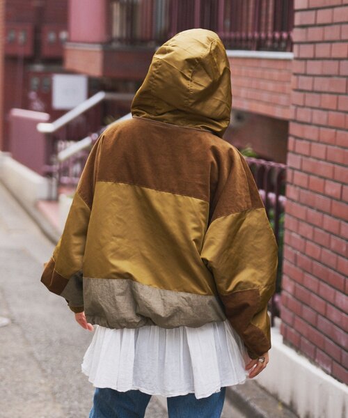 etsinta】リバーシブル中綿ショートモンスタージャケット（ダウン