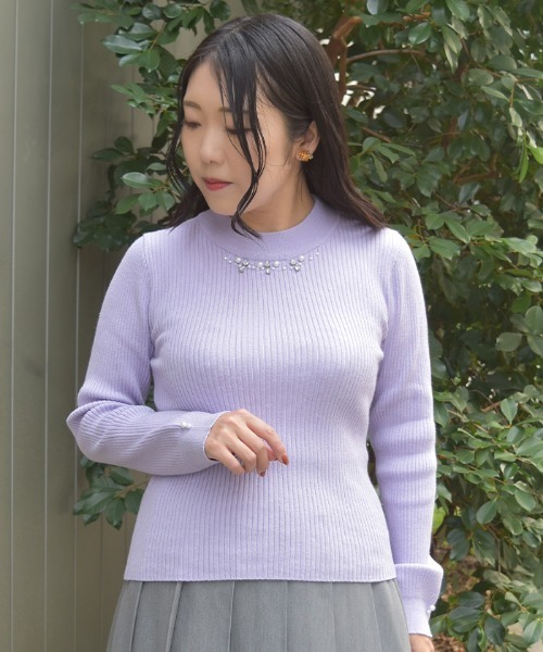 axes femme（アクシーズファム）の「ランダムビジュー装飾ニット（ニット/セーター・レディース・ブラック/ワイン/ラベンダー/ホワイト・FREE）」の3枚目の写真