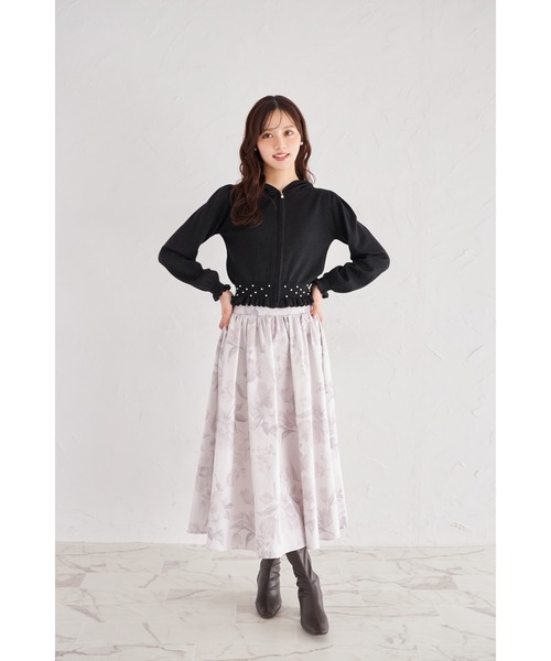 tocco closet(トッコ クローゼット)の「パール&フリル付きラメ入りニットパーカー(パーカー・レディース・ブラック/アイボリー・M)」の8枚目の写真