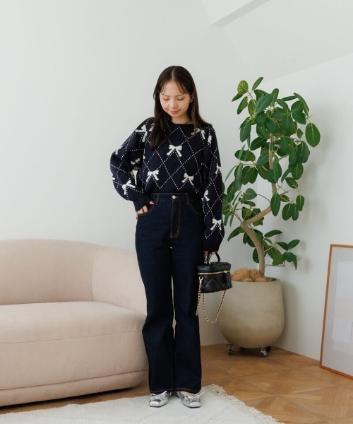 flower（フラワー）の「デイリーフレアデニム（デニムパンツ・レディース・ネイビー/ブルー・SMALL/MEDIUM）」の19枚目の写真