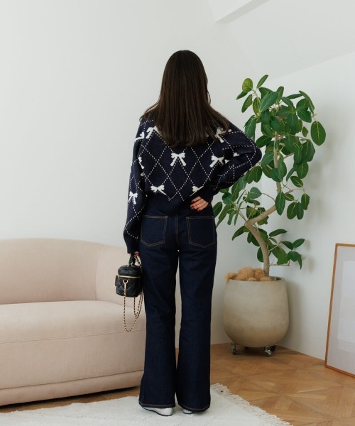 flower（フラワー）の「デイリーフレアデニム（デニムパンツ・レディース・ネイビー/ブルー・SMALL/MEDIUM）」の21枚目の写真