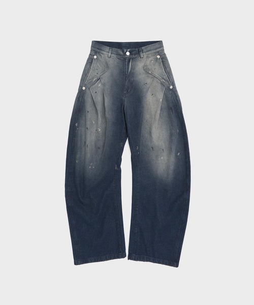 CONZ（コンズ）の「DARK WASH CURVED DENIM（デニムパンツ）」 - WEAR