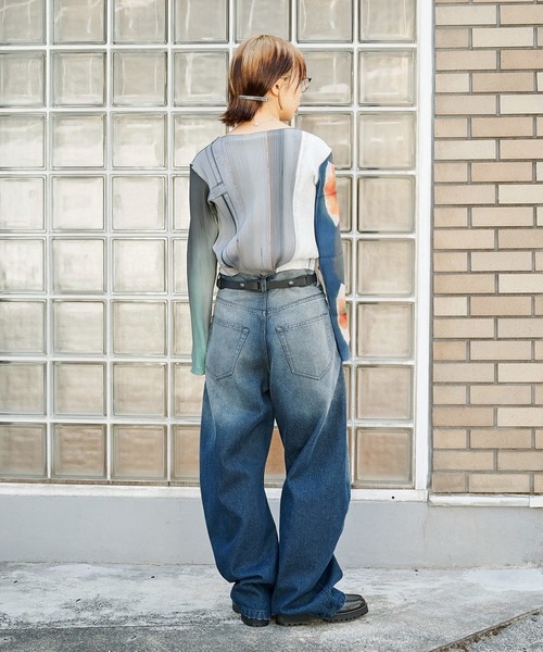 CONZ(コンズ)の「DARK WASH CURVED DENIM(デニムパンツ・レディース・ブラック/インディゴブルー・3/2/1)」の4枚目の写真