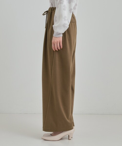 SHOO・LA・RUE（シューラルー）の「【あったか/S-LL】ゆるっとリラクシーに イージーワイドパンツ（その他パンツ・レディース・ブラック/グレー/ダークブラウン・01/02/03/04）」の22枚目の写真