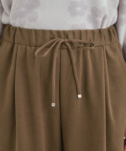 SHOO・LA・RUE（シューラルー）の「【あったか/S-LL】ゆるっとリラクシーに イージーワイドパンツ（その他パンツ・レディース・ブラック/グレー/ダークブラウン・01/02/03/04）」の4枚目の写真