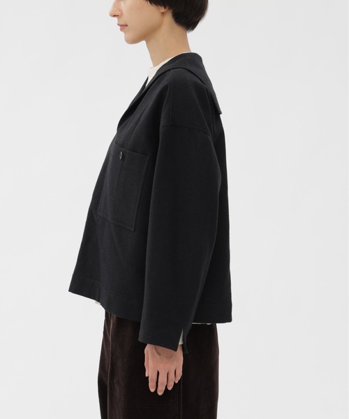 MHL.（エムエイチエル）の「FELTED WOOL SHIRTING（シャツ/ブラウス・レディース・ブラック・1/2）」の5枚目の写真