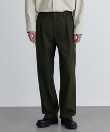 リバースワンタックレギュラーフィットチノパンツ[カーキ]