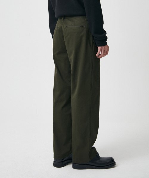 MUSINSA STANDARD（ムシンサスタンダード）の「リバースワンタックレギュラーフィットチノパンツ[カーキ]（その他パンツ・メンズ・その他・40/38/42/36/34/32/30/31/33/26/27/28/29）」の8枚目の写真