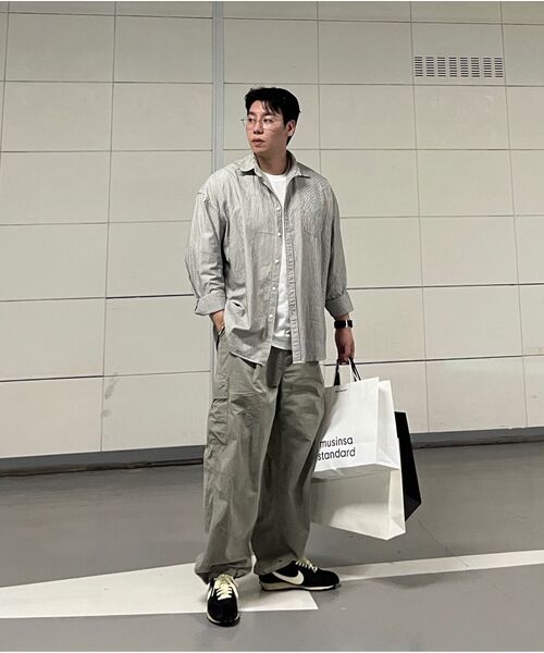 TAKEASY(テイクイージー)の「シティストライプオーバーシャツ(シティブラック)(シャツ/ブラウス・メンズ・その他・MEDIUM/LARGE/SMALL)」の6枚目の写真