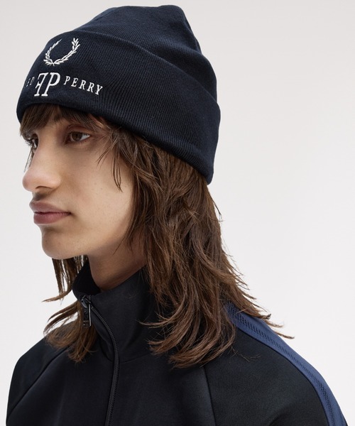 FRED PERRY（フレッドペリー）の「【ZOZO限定】Monogram Beanie／ブランドロゴモノグラムビーニー（ニットキャップ/ビーニー・メンズ・ネイビー・ONE SIZE）」の11枚目の写真