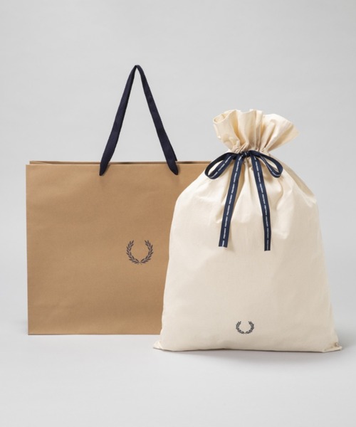 FRED PERRY（フレッドペリー）の「【ZOZO限定】Monogram Beanie／ブランドロゴモノグラムビーニー（ニットキャップ/ビーニー・メンズ・ネイビー・ONE SIZE）」の2枚目の写真