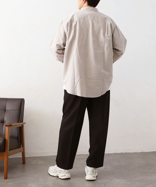 MYRTH(マイルス)の「【MYRTH】ビッグシルエットオックスフォードシャツ(シャツ/ブラウス・メンズ・グレイッシュベージュ/ブルー・L/M/XL)」の4枚目の写真