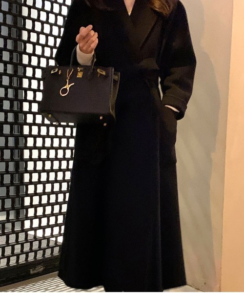 emi+（エミプラス）の「ウエストマックロングチェスターコート（チェスターコート・レディース・ブラック/ベージュ・FREE）」の5枚目の写真