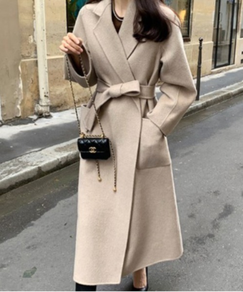 emi+（エミプラス）の「ウエストマックロングチェスターコート（チェスターコート・レディース・ブラック/ベージュ・FREE）」の11枚目の写真