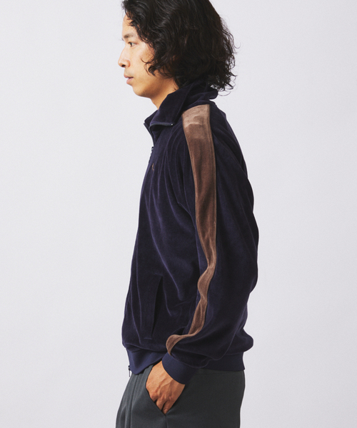 PUMA（プーマ）の「《WEB限定》PUMA / プーマ 別注 ”T7” ベロア トラックジャケット（その他トップス・メンズ・ネイビー・LARGE/X-LARGE）」の20枚目の写真