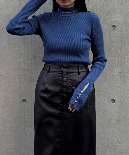 &g'aime(アンジェム)の「【&g'aime 】ベーシックリブタートルニット Basic Rib Turtleneck Knit(ニット/セーター・レディース・ブラック/ホワイト/チャコールグレー/ブルー・FREE)」の1枚目の写真