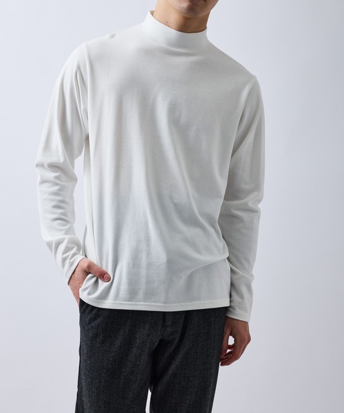 ADAM ET ROPE'（アダムエロペ）の「ダンボールポンチモックネック（Tシャツ/カットソー・メンズ・ホワイト/ブラック・M/LL/L）」の2枚目の写真