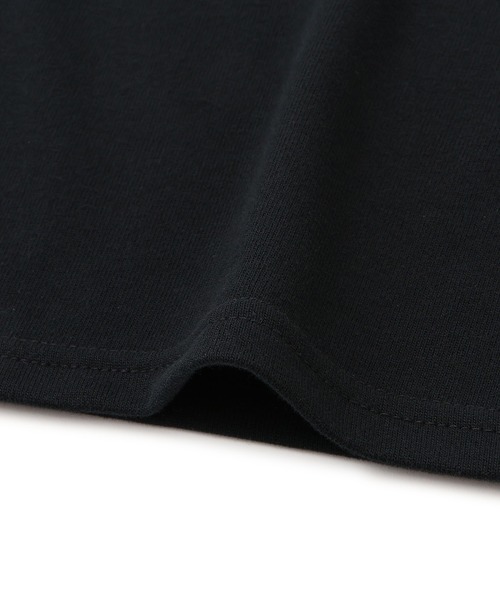 ADAM ET ROPE'（アダムエロペ）の「ダンボールポンチモックネック（Tシャツ/カットソー・メンズ・ホワイト/ブラック・M/LL/L）」の8枚目の写真