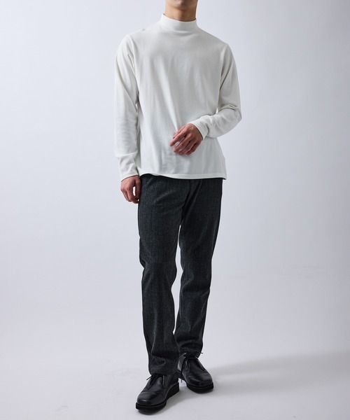 ADAM ET ROPE'（アダムエロペ）の「ダンボールポンチモックネック（Tシャツ/カットソー・メンズ・ホワイト/ブラック・M/LL/L）」の16枚目の写真