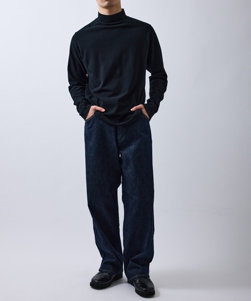 ADAM ET ROPE'（アダムエロペ）の「ダンボールポンチモックネック（Tシャツ/カットソー・メンズ・ホワイト/ブラック・M/LL/L）」の18枚目の写真