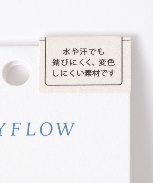 BAYFLOW（ベイフロー）の「ステンレスデザインチェーンネックレス（ネックレス・レディース・イエロー/ライトグレー・FREE）」の5枚目の写真