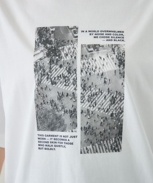 kuros'(クロス)の「【kuros'オリジナル】CROWD GRAPHIC TEE ユニセックス 綿100%(Tシャツ/カットソー・メンズ・ホワイト/ブラック・MEDIUM/LARGE)」の18枚目の写真