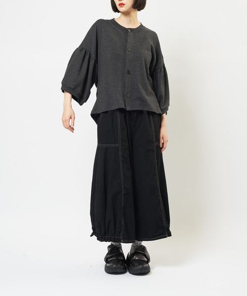 gomme（ゴム）の「ギャザースリーブカーディガン（カーディガン/ボレロ・レディース・ブラック/チャコールグレー・MEDIUM）」の14枚目の写真